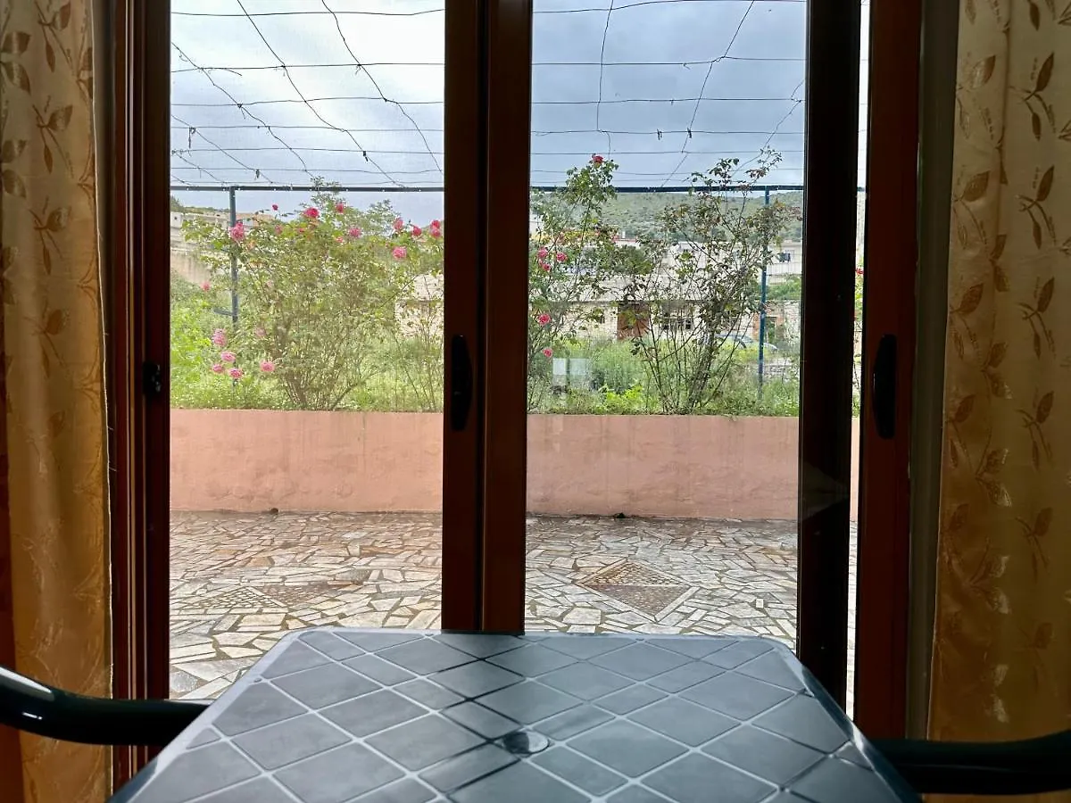 Lidia Apartments Sarande