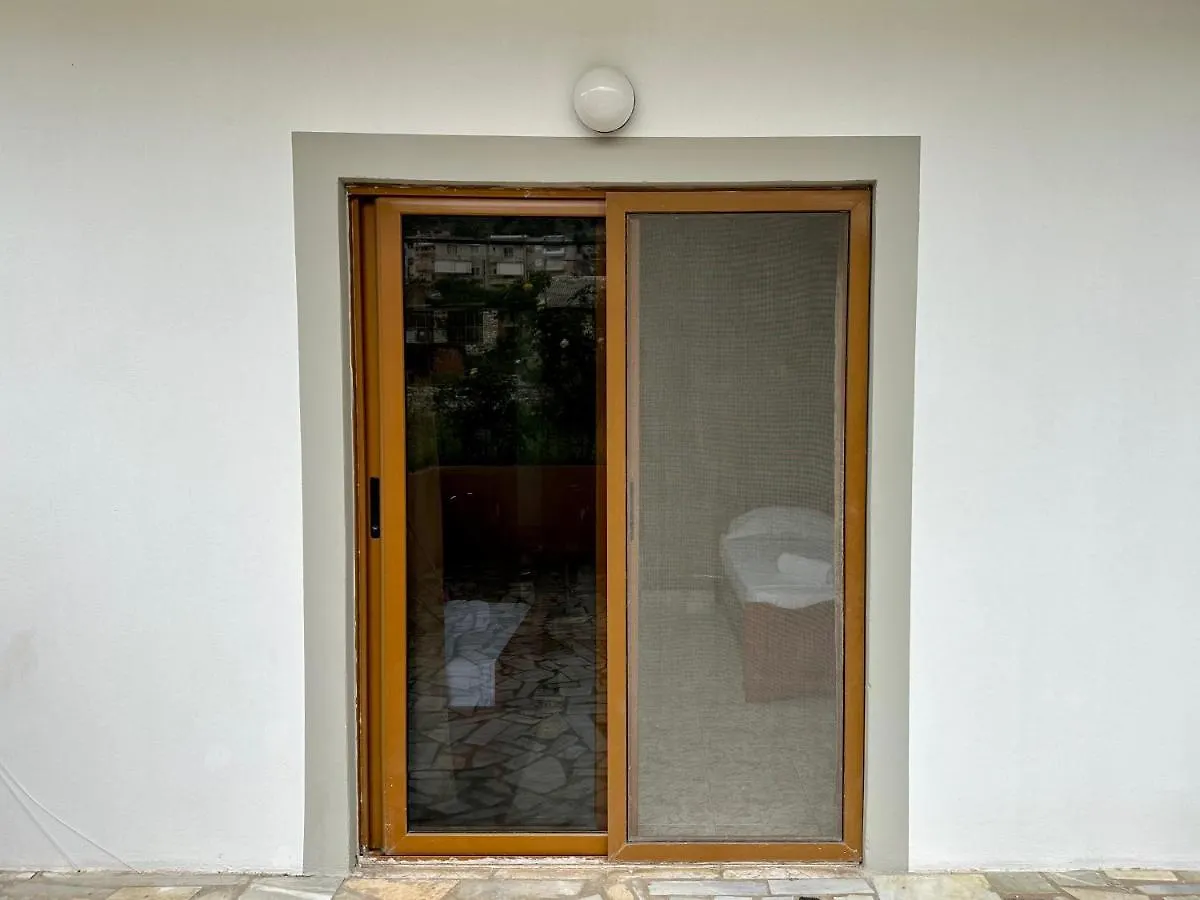 Lidia Apartments Sarande