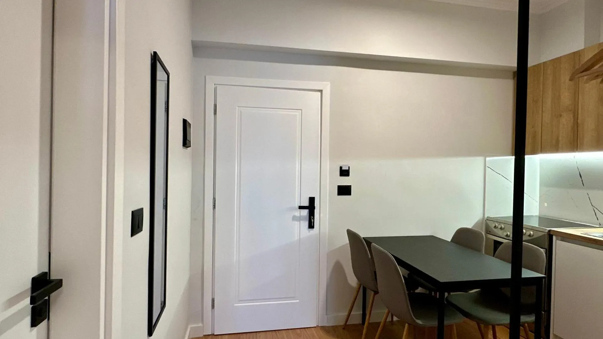 Lidia Apartments Sarande Albania