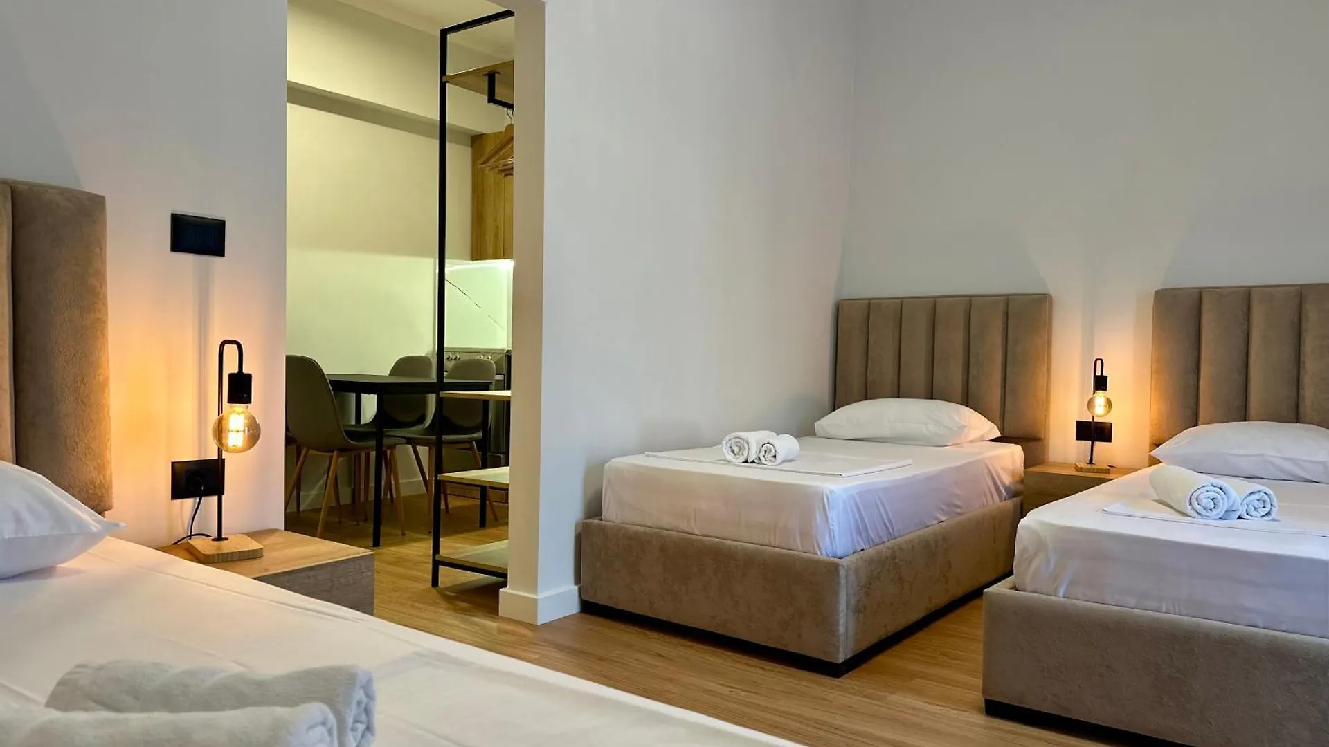 Lidia Apartments Sarande 0*,