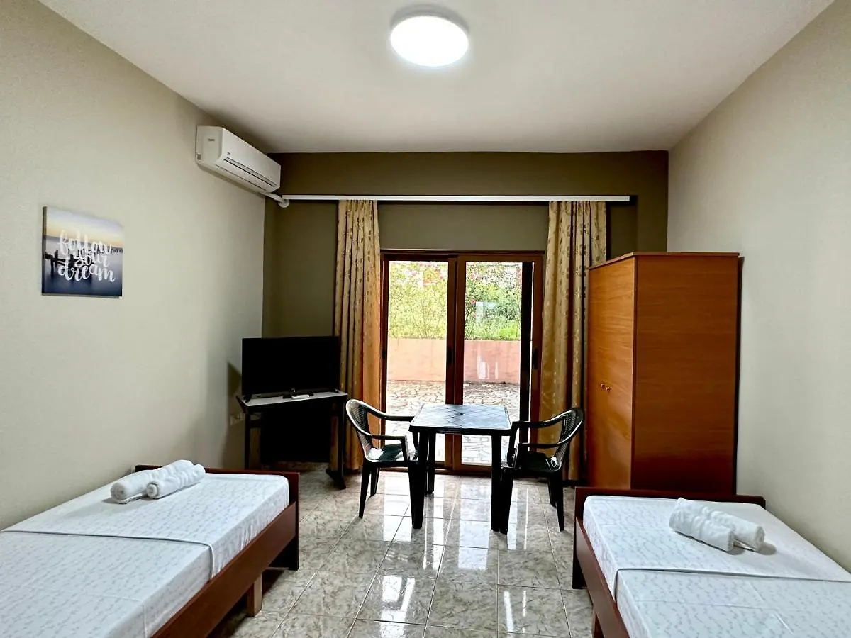 Lidia Apartments Sarande