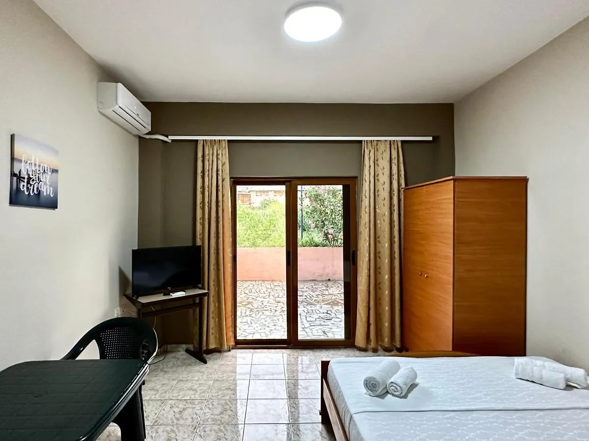 Lidia Apartments Sarande