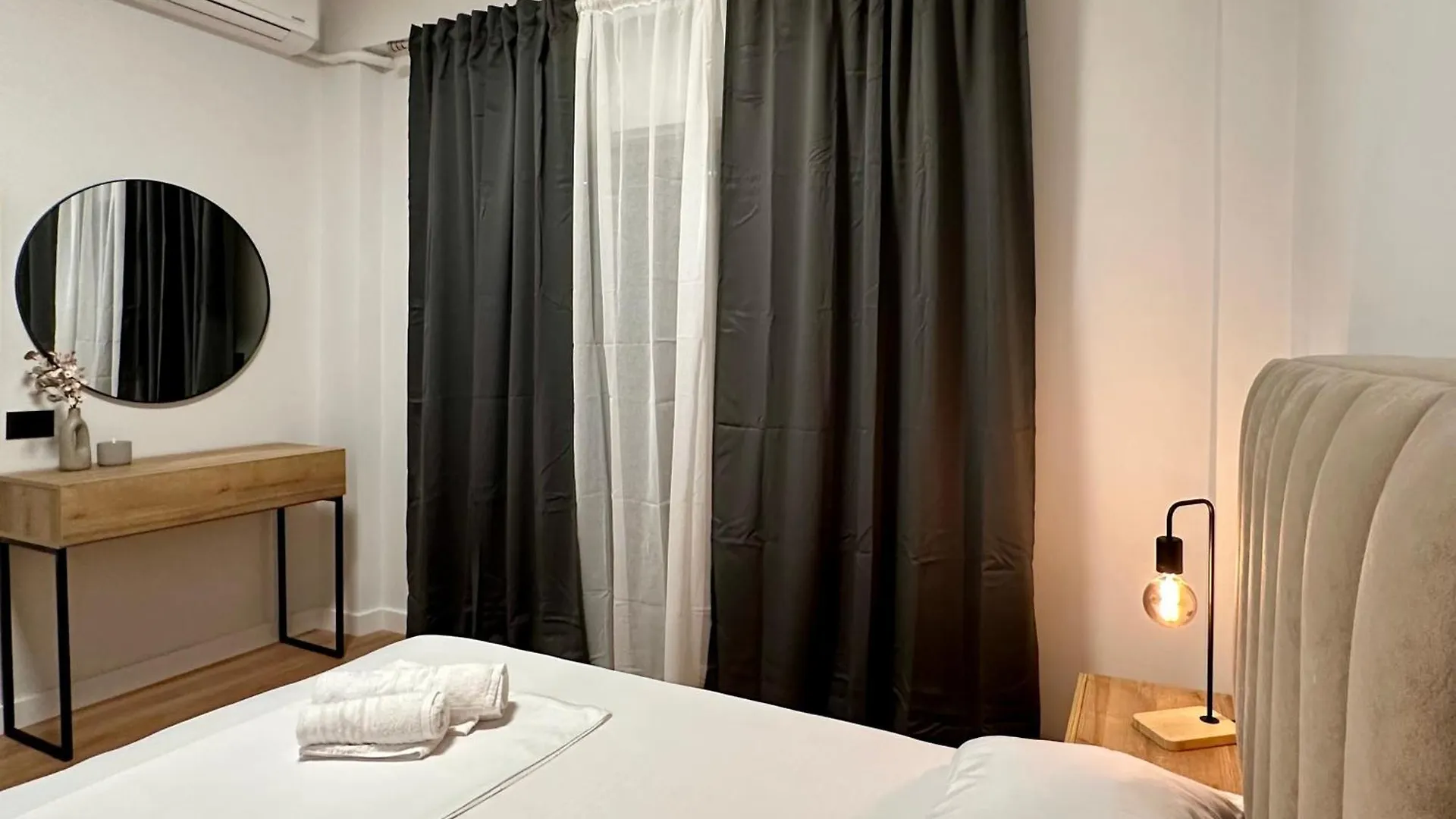 Lidia Apartments Sarande