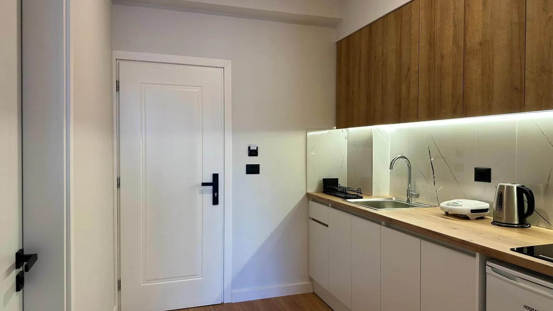 Lidia Apartments Sarande